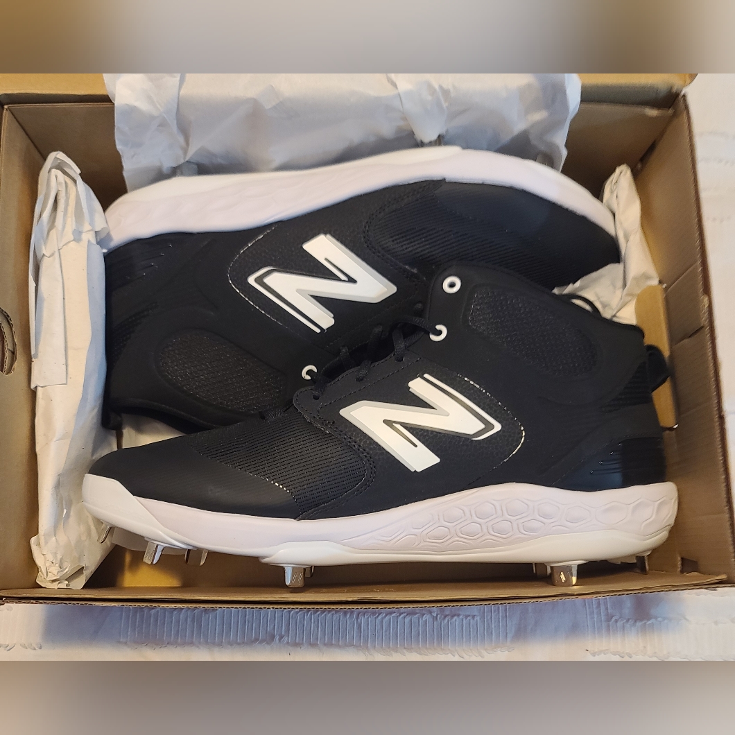 New New Balance Baseball Men's Fresh Foam V6 Mid Metal Cleats Shoes Sz 16
